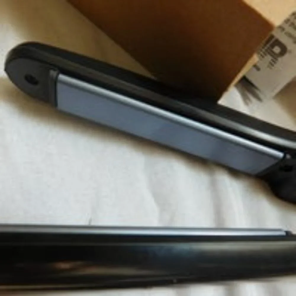 Conair Ceramic Flat Iron NEW